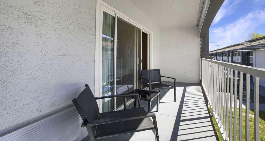 Surestay Plus Hotel By Best Western Sacramento North Ruang foto