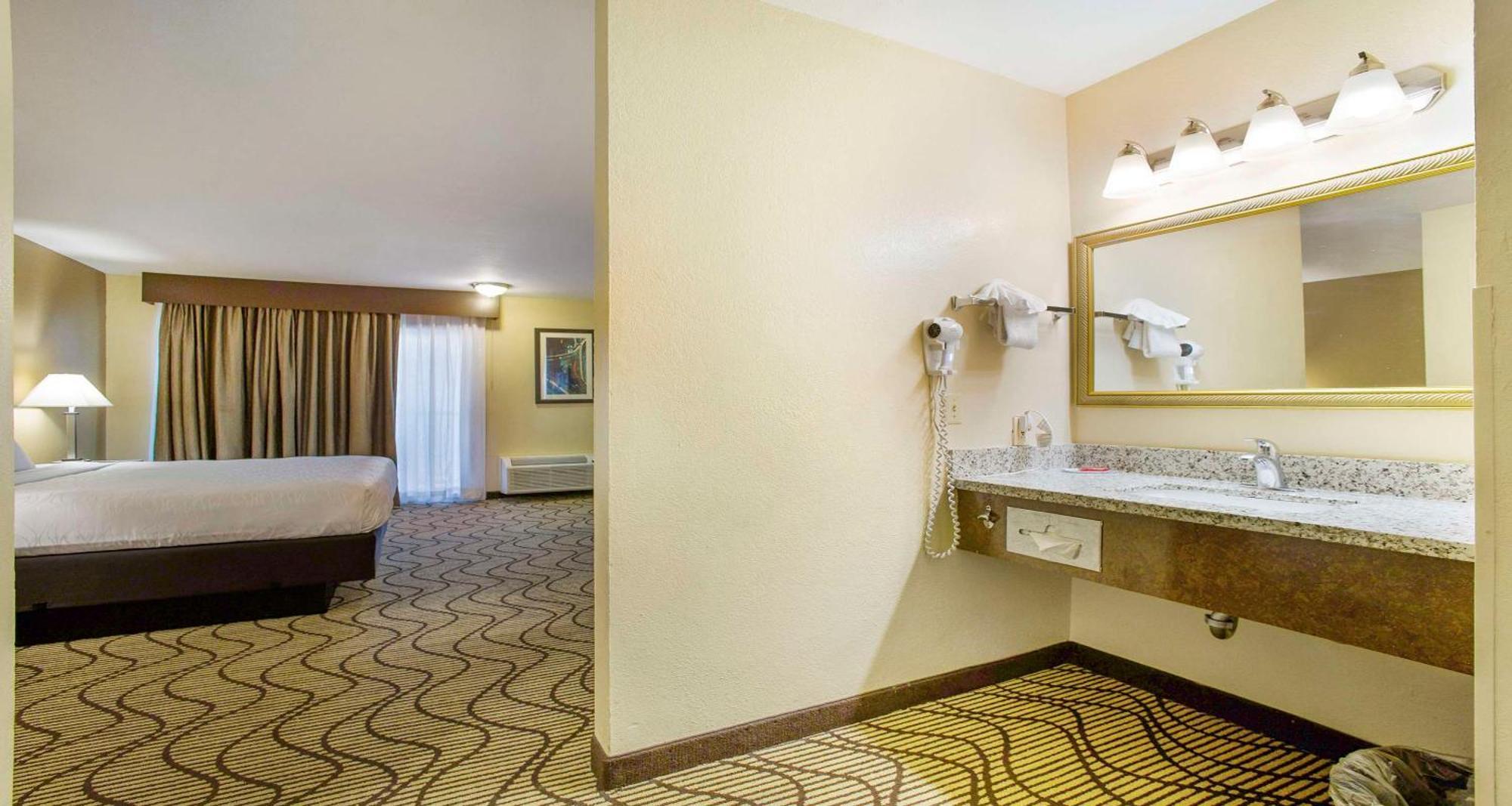 Surestay Plus Hotel By Best Western Sacramento North Bagian luar foto