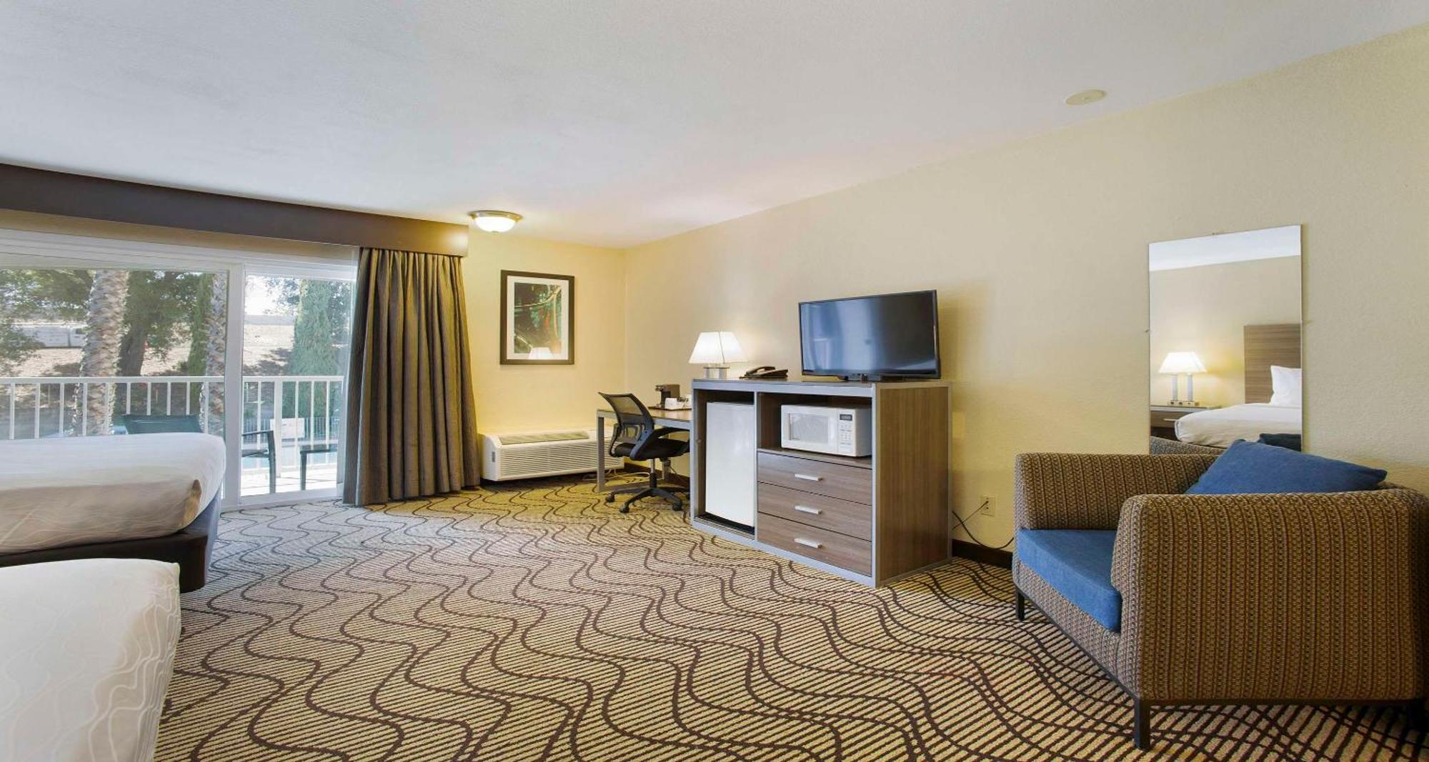 Surestay Plus Hotel By Best Western Sacramento North Bagian luar foto